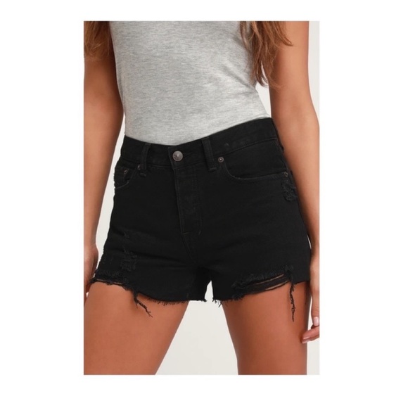Free People Pants - Free People We The Free Black Destroyed Distressed Cut Off Shorts. Size 26”